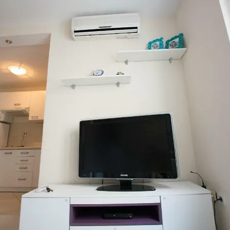 Modern Best Location * 마카르스카